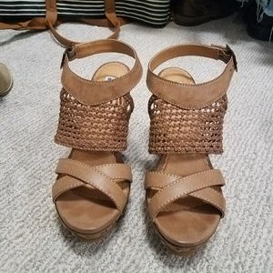 Wedge sandals